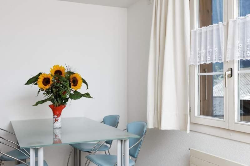 לוטרברונן Ferienwohnung Bahnhoefli מראה חיצוני תמונה
